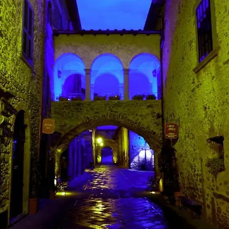 Luna & Stelle Couette-café Villafranca in Lunigiana